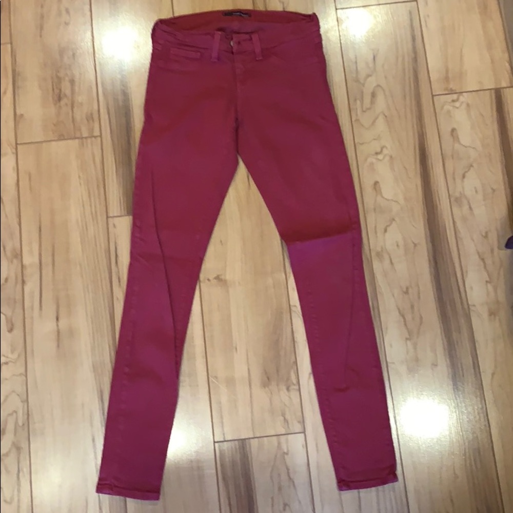 red skinny jeans